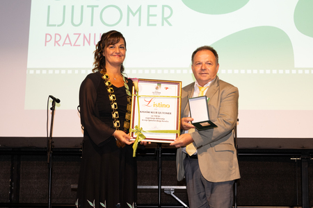 Slavnostna_Prireditev_Nagrad_Priznanj_25-45 – kopija